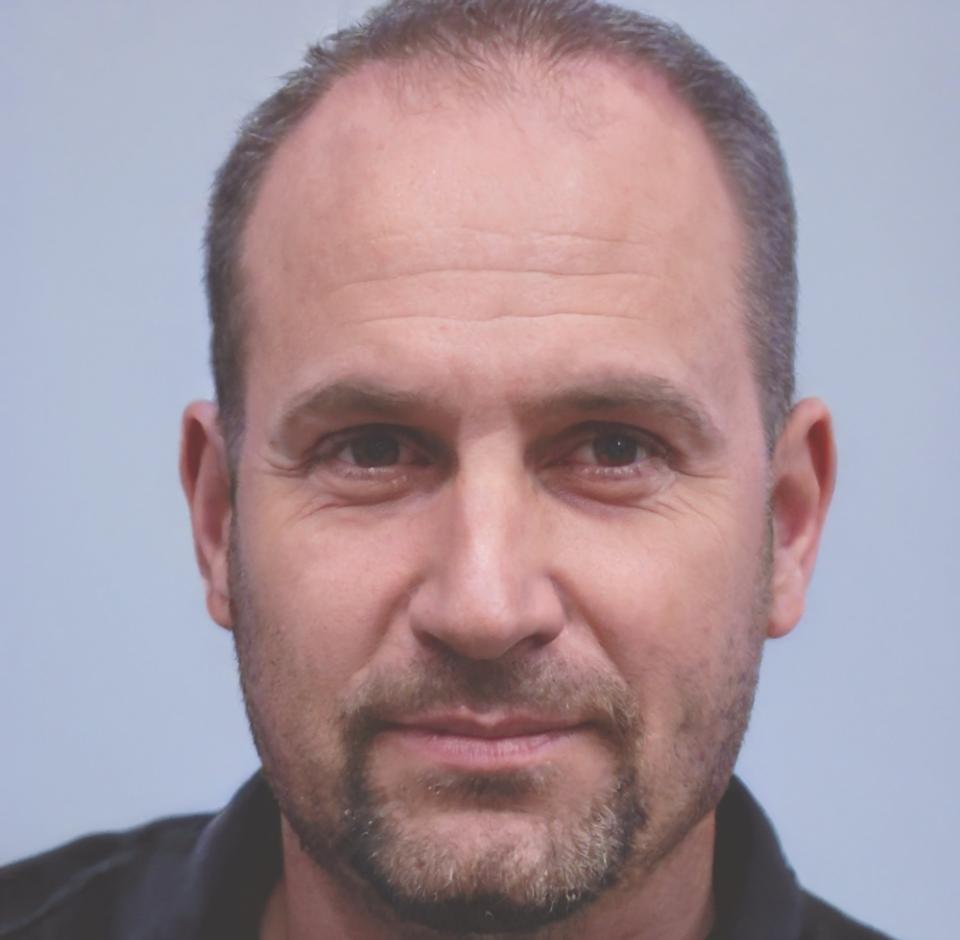 Gaspard Thibaudeau, Directeur de Recherche chez qiraarierivaq